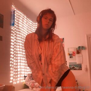 wanna-b-f0xg1rl Nude Leaked Photo #31