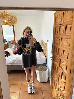 xenaacb Nude Leaked Photo #18
