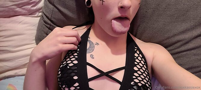xoxkassiexox Nude Leaked Photo #3