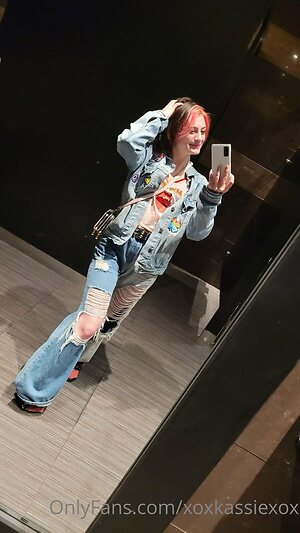 xoxkassiexox Nude Leaked Photo #9