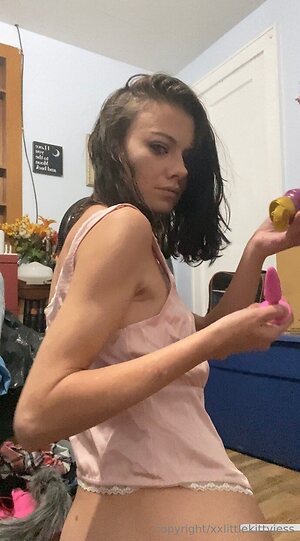xxlittlekittyjess Nude Leaked Photo #3