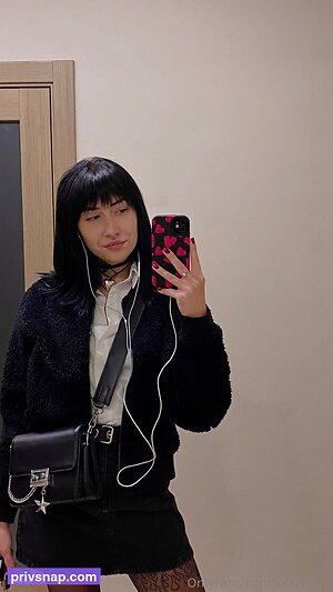 xxxena x Nude Leaked Photo #19