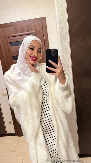 yasmin luna Nude Leaked Photo #19