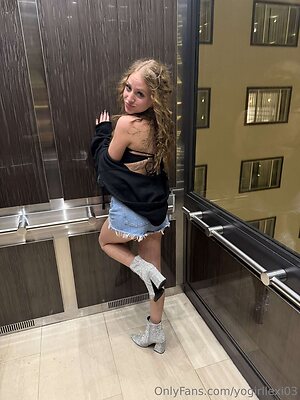 yogirllexi03 Nude Leaked Photo #9