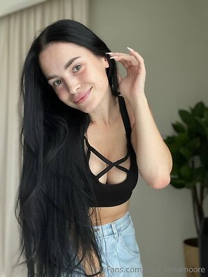 your milamoore Nude Leaked Photo #28
