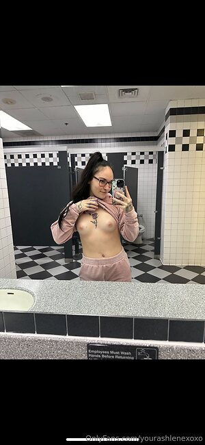 yourashlenexoxo Nude Leaked Photo #13