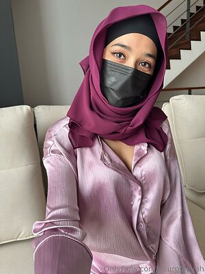 yourgfaliyah Nude Leaked Photo #7