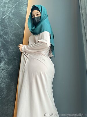 yourgfaliyah Nude Leaked Photo #10