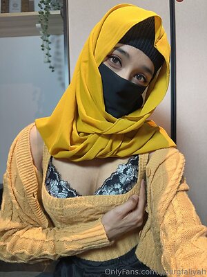 yourgfaliyah Nude Leaked Photo #13