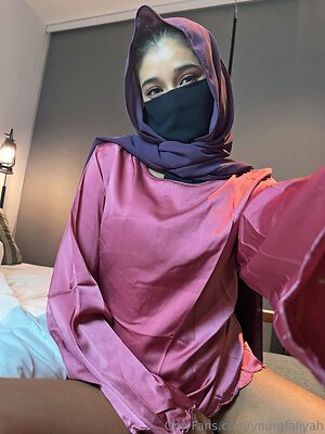 yourgfaliyah Nude Leaked Photo #18