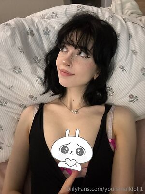 yoursmalldoll1 Nude Leaked Photo #27