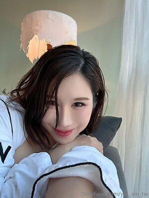 yui xin tw Nude Leaked Photo #36