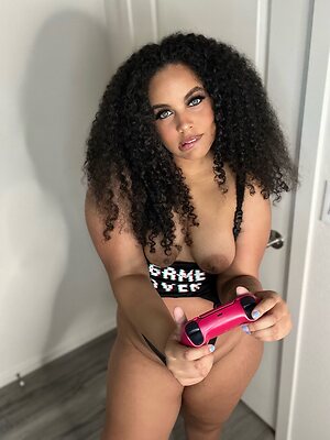 zelori Nude Leaked Photo #5