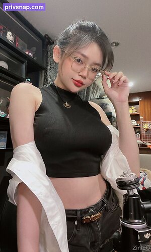 zinieq Nude Leaked Photo #33