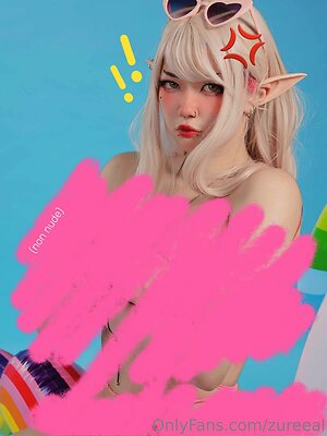 zureeal Nude Leaked Photo #17